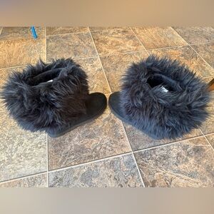 UGG Black Fur Trim Winter Boots